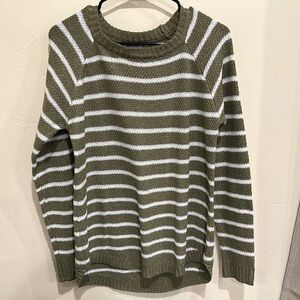 Women’s sweater